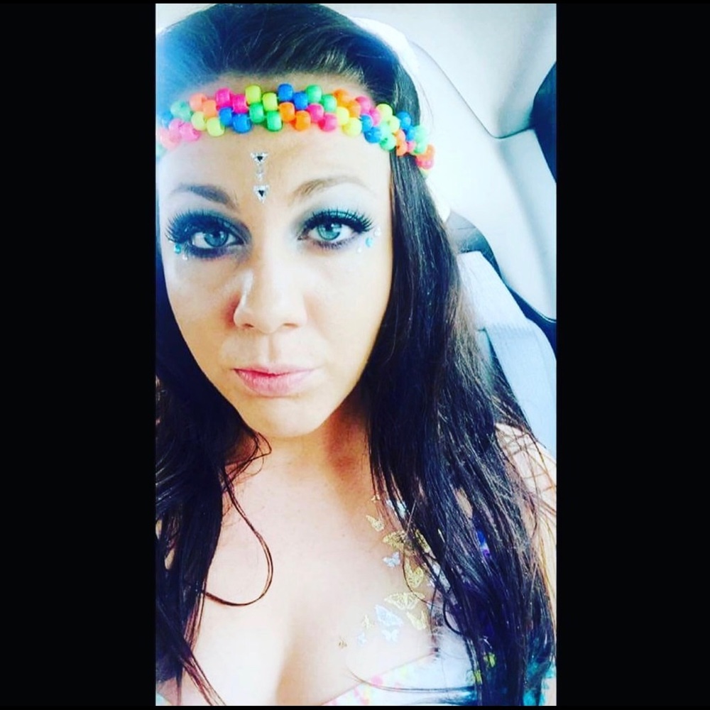 Meet your Posher, Alexandra!